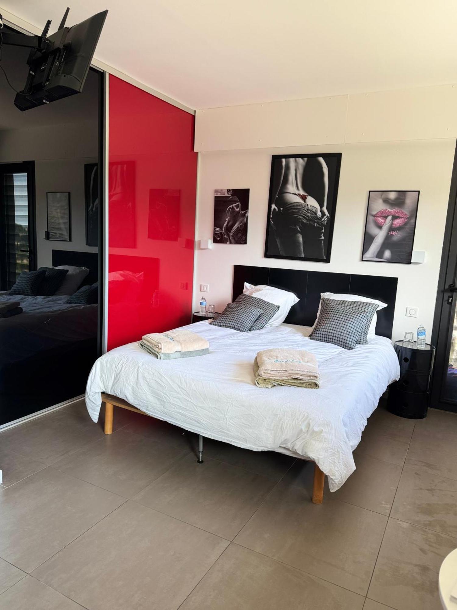Villa Hirondelles 35 กาวาแลร์-ซูร์-แมร์ ภายนอก รูปภาพ