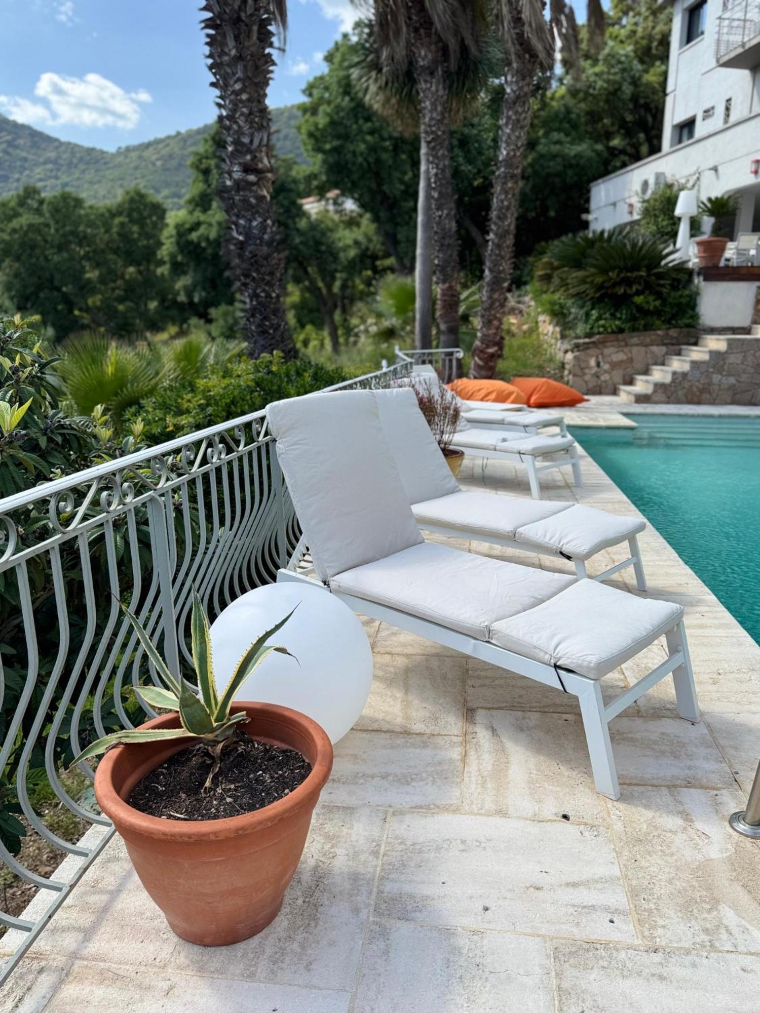 Villa Hirondelles 35 กาวาแลร์-ซูร์-แมร์ ภายนอก รูปภาพ